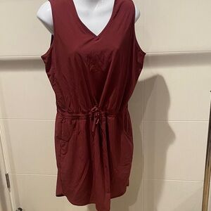 Kuhl Maroon Sleeveless Dress with Waist Detail